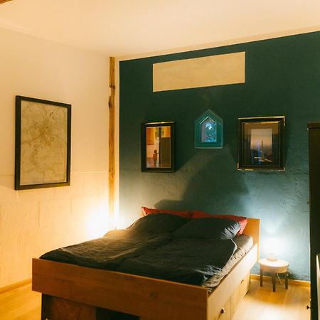 The Upholstery Tinyhouse Deluxe Eco Chalet Kreativ Citynah 开姆尼茨 外观 照片
