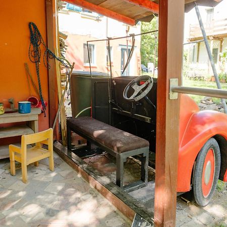 The Upholstery Tinyhouse Deluxe Eco Chalet Kreativ Citynah 开姆尼茨 外观 照片