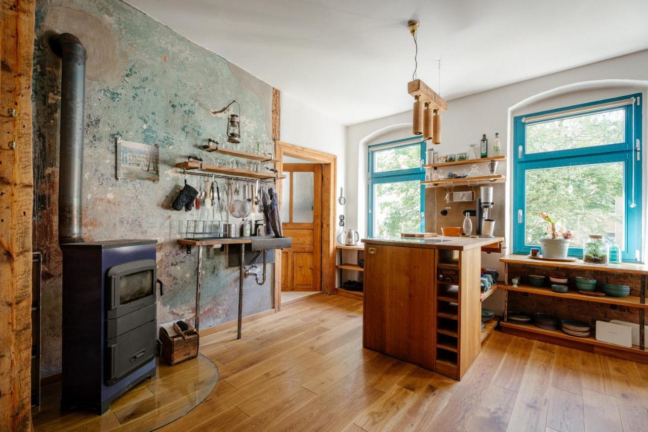 The Upholstery Tinyhouse Deluxe Eco Chalet Kreativ Citynah 开姆尼茨 外观 照片